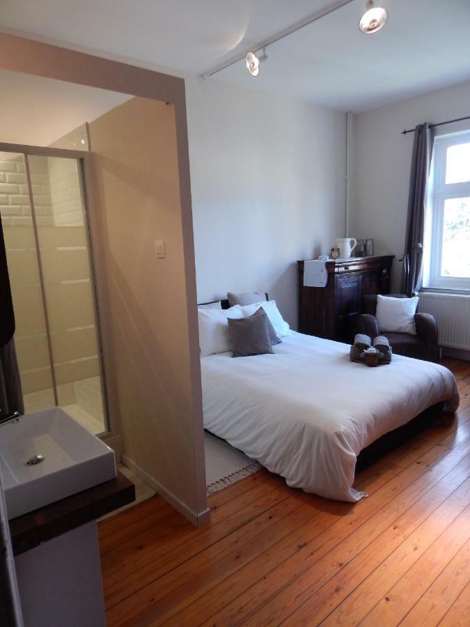 Les Remparts Hotell Binche Eksteriør bilde